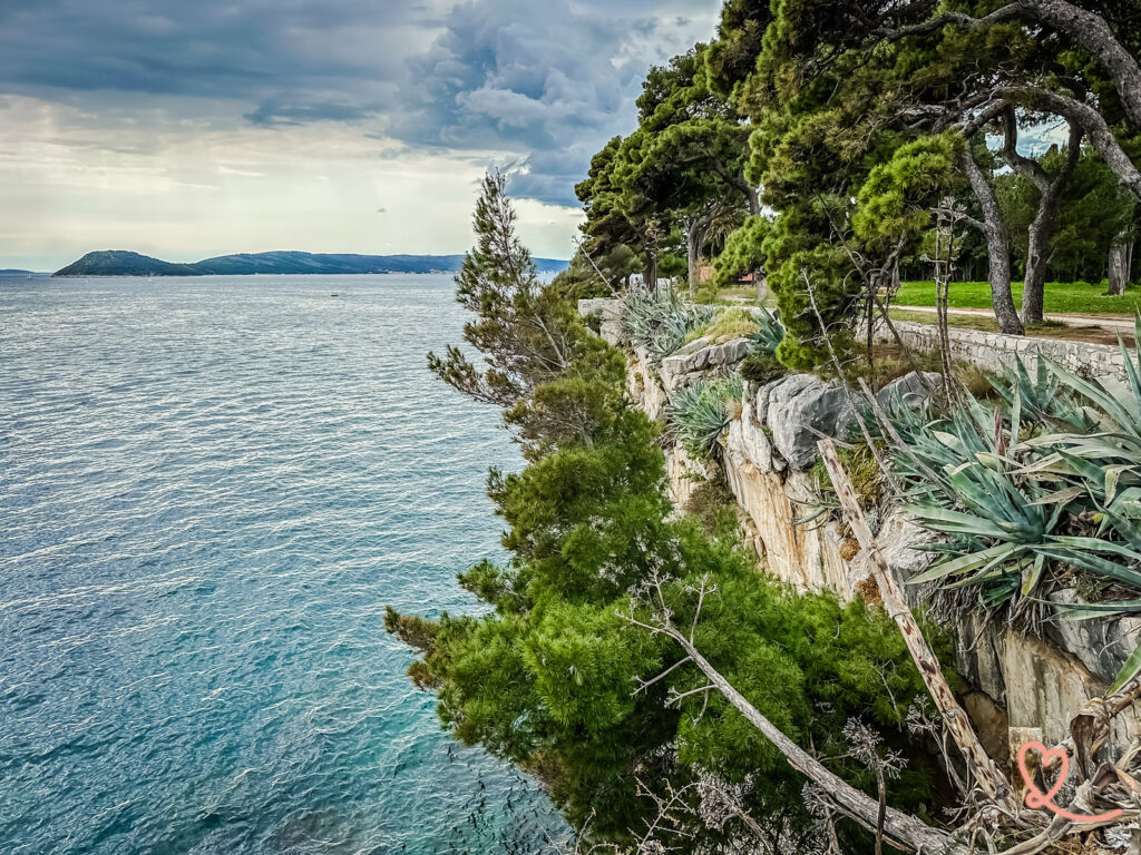 visita al parque conmemorativo de sustipan split