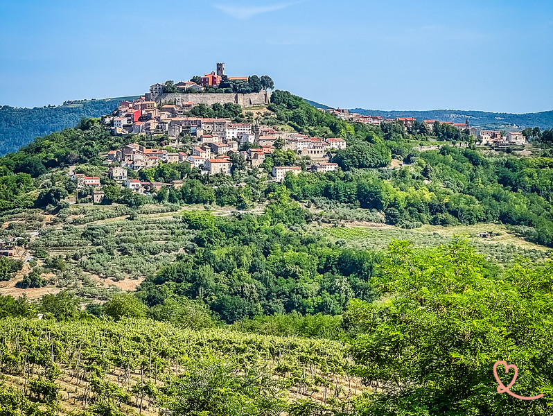 was-zu-tun-motovillageun-zu-besuchen