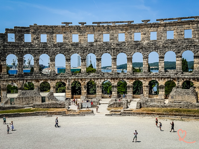 Amfitheater van Arenes Pula